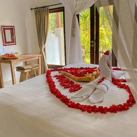 Hotel The Well House Nusa Lembongan Exterior foto