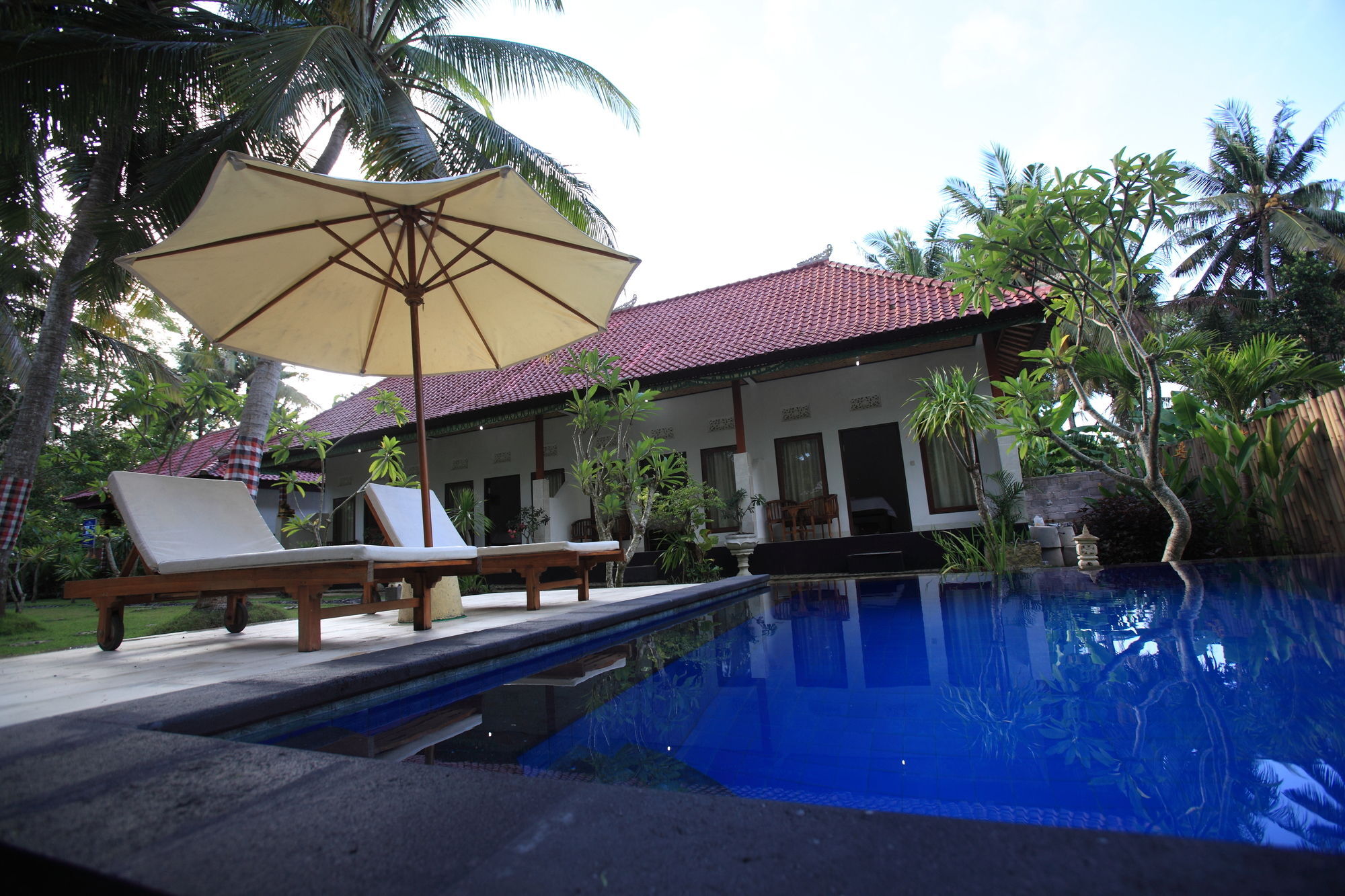 Hotel The Well House Nusa Lembongan Exterior foto